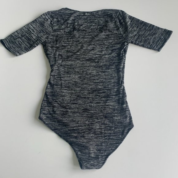 Aritzia Wilfred Free Bodysuit Medium Grey Short Sleeve Jumpsuits - Picture 7 of 14